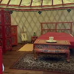 Ushuaia Villages Le Viaduc Camping Arlebosc