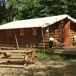 Ushuaia Villages Le Viaduc Camping 3*