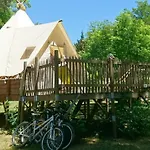 Ushuaia Villages Le Viaduc Camping