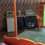 Ushuaia Villages Le Viaduc Camping Arlebosc