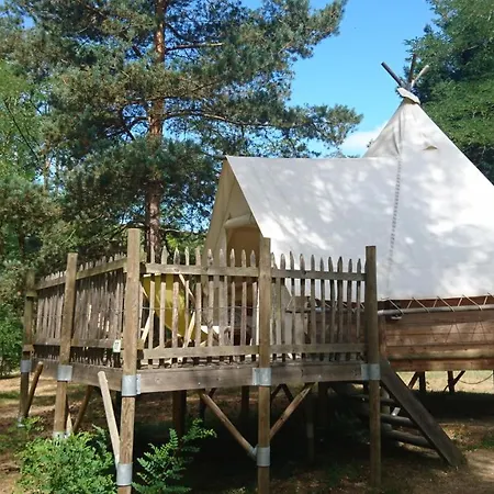 Camping Ushuaïa Villages Le Viaduc Arlebosc