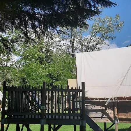 Camping Ushuaïa Villages Le Viaduc Arlebosc