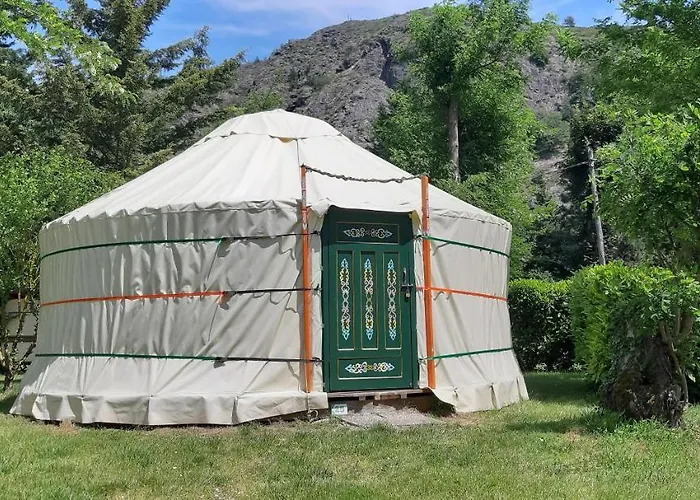 Camping Ushuaia Villages Le Viaduc Campsite 3*