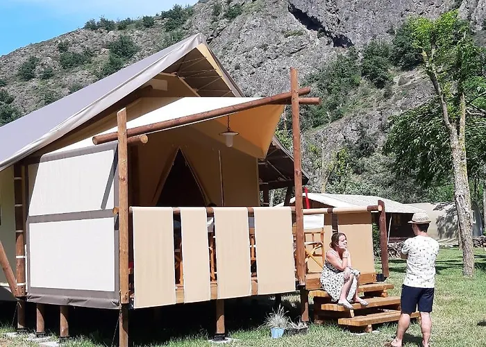 Camping Ushuaia Villages Le Viaduc
