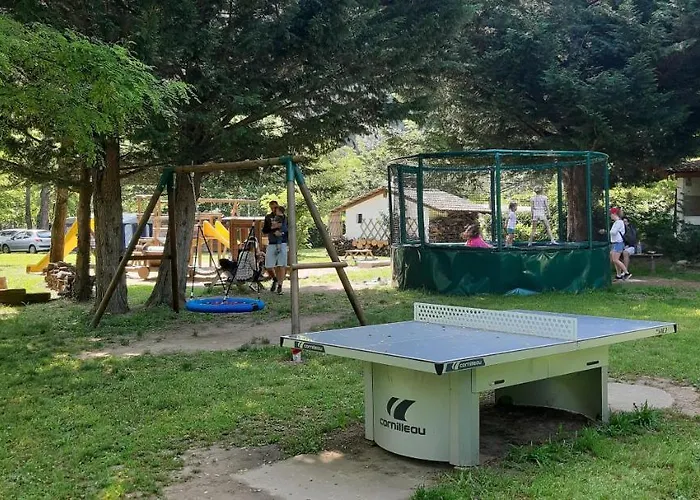 Camping Ushuaia Villages Le Viaduc Campsite