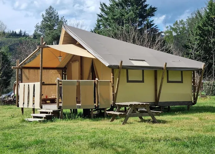 Campsite Camping Ushuaia Villages Le Viaduc 3*