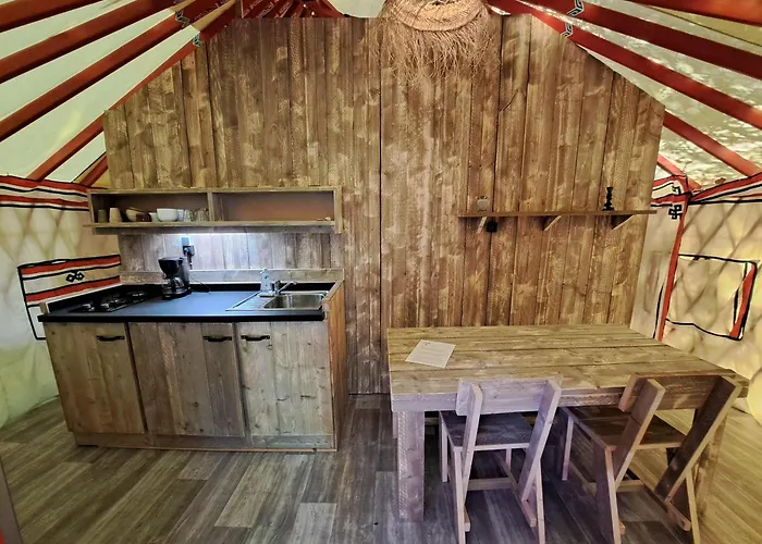 Camping Ushuaia Villages Le Viaduc Campsite 3*