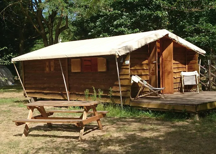 Camping Ushuaia Villages Le Viaduc Campsite 3*