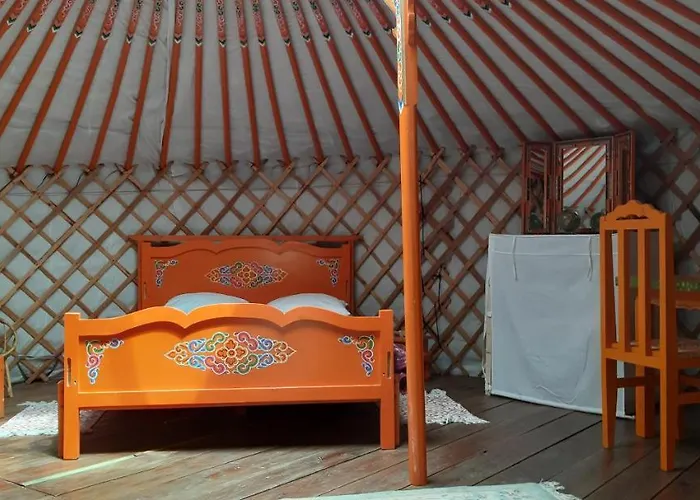Camping Ushuaia Villages Le Viaduc 3*