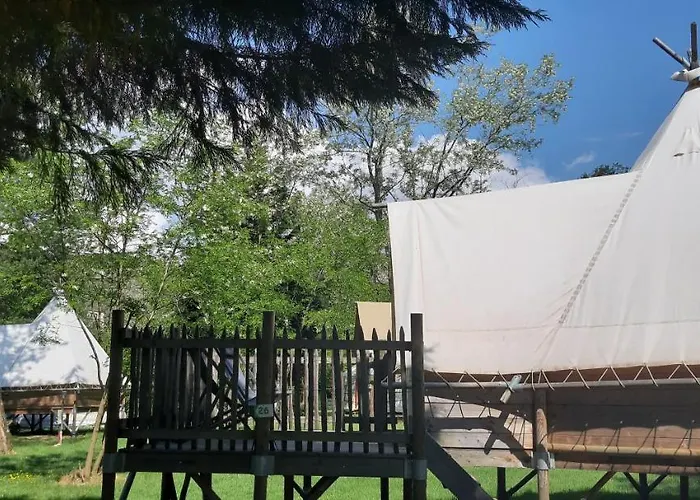Campsite Camping Ushuaia Villages Le Viaduc Arlebosc