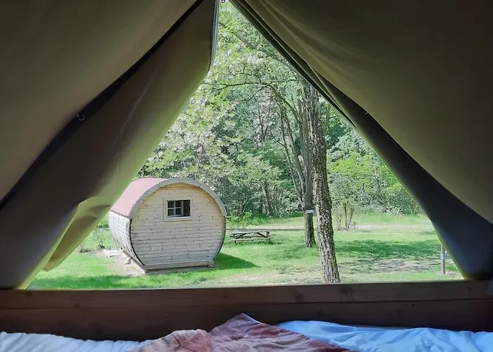 Camping Ushuaia Villages Le Viaduc Campsite Arlebosc