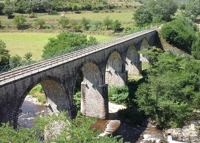 Camping Ushuaia Villages Le Viaduc