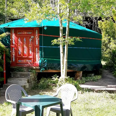 Camping Ushuaia Villages Le Viaduc Campingplatz 3*
